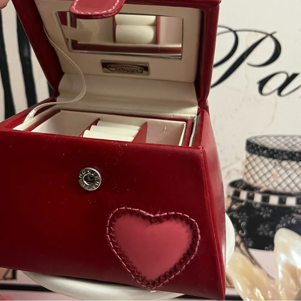 Talbots Red Faux Leather Jewelry Organizer in Miniature Handbag Design w Handle